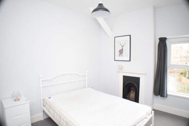 Room to rent in Wembdon Road, Bridgwater