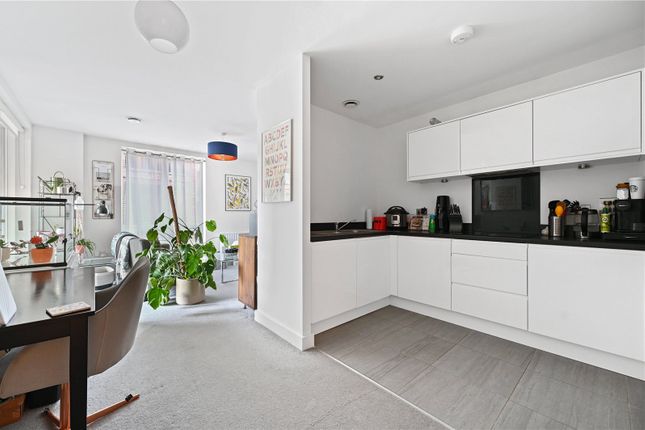 Thumbnail Flat to rent in Bellow House, Harrow On The Hill