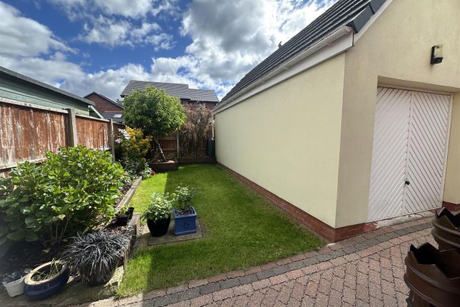 60, Hesketh Lane, Preston photo 4