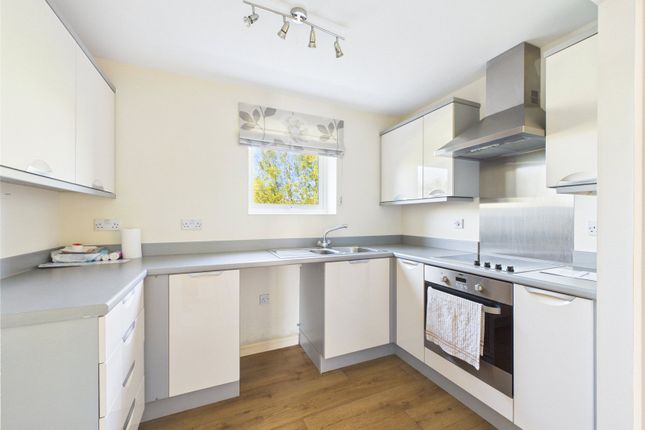 Flat 1, 60, Longhorn Avenue, Gloucestershire photo 3