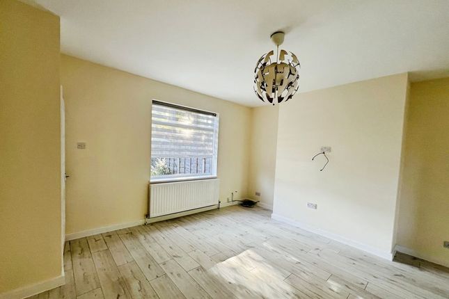 69, Ainsworth Road, Bolton photo 2