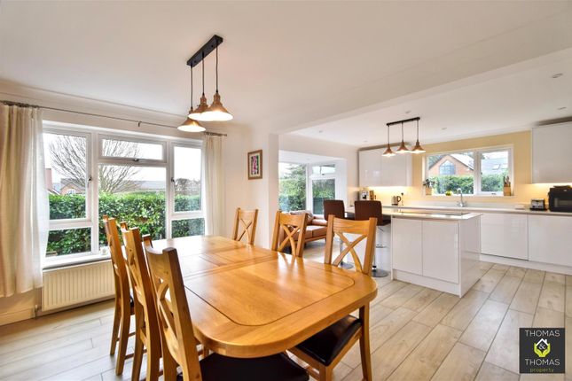 9, Maidenhall, Gloucester photo 2