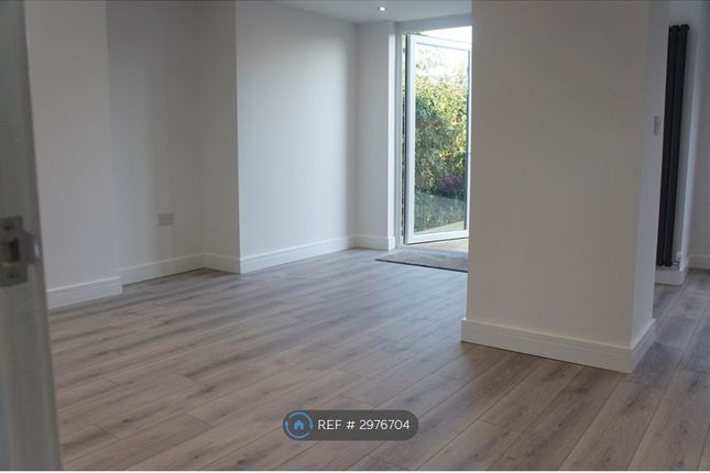 Ashlawn Road, Hillmorton, Rugby photo 4