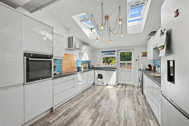 19, Melford Road, Stowmarket photo 2