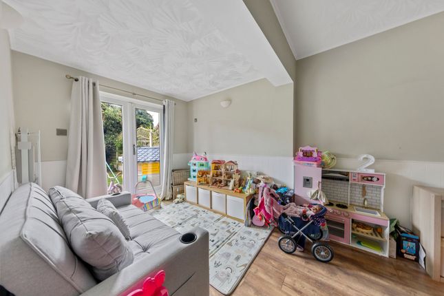 65 Grange Avenue, Warrington photo 4