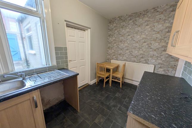 Sedgwick Street, Darlington photo 3