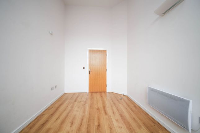 Apt 16, Trencherfield Mill Heritage Way, Wigan photo 4