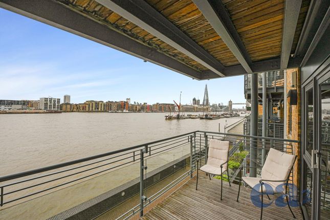 Thumbnail Flat for sale in Capital Wharf, Wapping High Street, Wapping