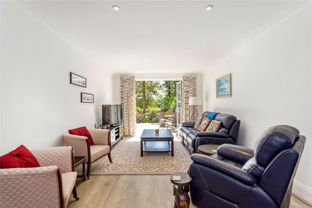 Flat for sale in Alexander Court, 91 Ducks Hill Road, Northwood, Middlesex