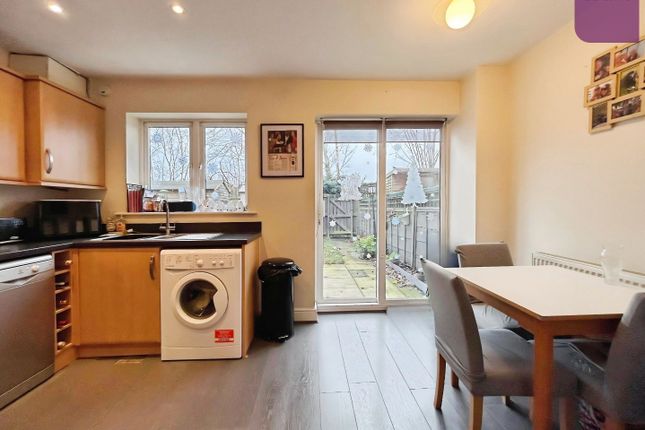 8, Priory Chase, Pontefract photo 4