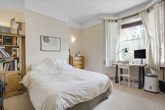 48, Corinne Road NEW, London photo 4