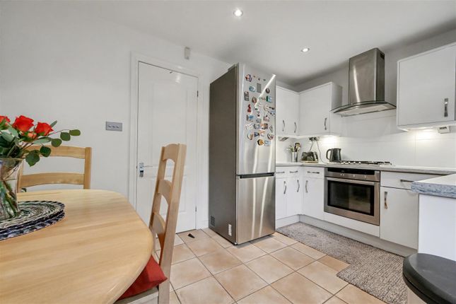 36, Hamblings Close, Shenley photo 3