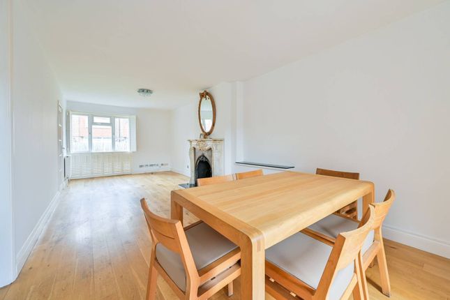 Flat for sale in Congreve Street, Elephant And Castle, London