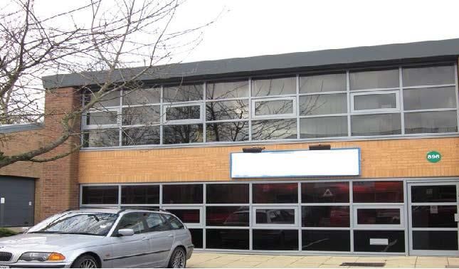Industrial to let in 896 Plymouth Road, Slough Trading Estate