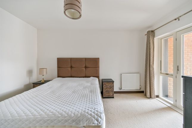 Flat 43, Riverside View 5-, Berkeley Avenue, Berkeley Avenue, Reading photo 4