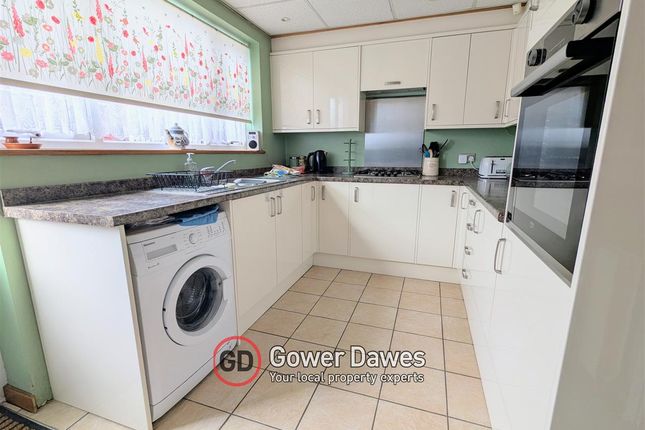 63, Andersons, Stanford-Le-Hope photo 4
