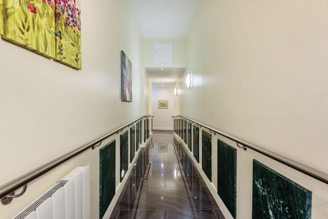 Flat for sale in 15 Riverview Court, Bridge Street, Hereford