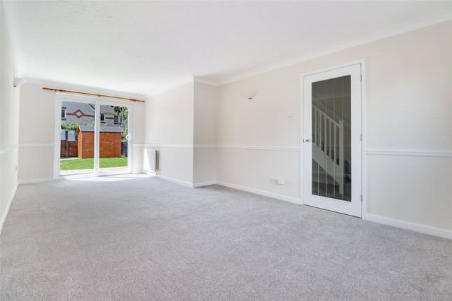54b, Greenmeadow Drive, Devon photo 2