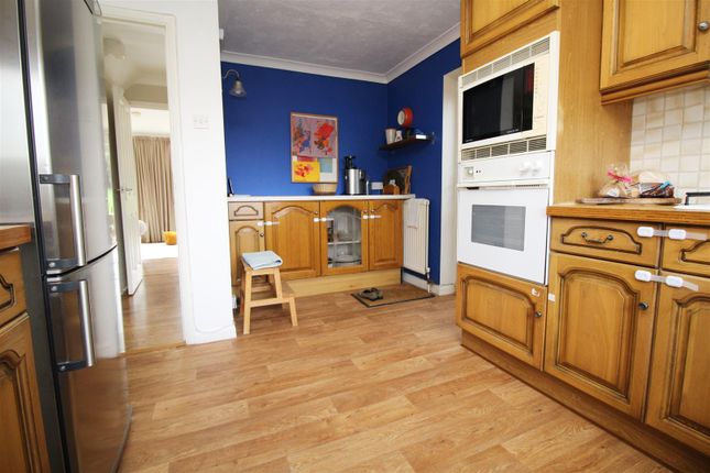 Property to rent in Lingfield Drive, Worth, Crawley, West Sussex.