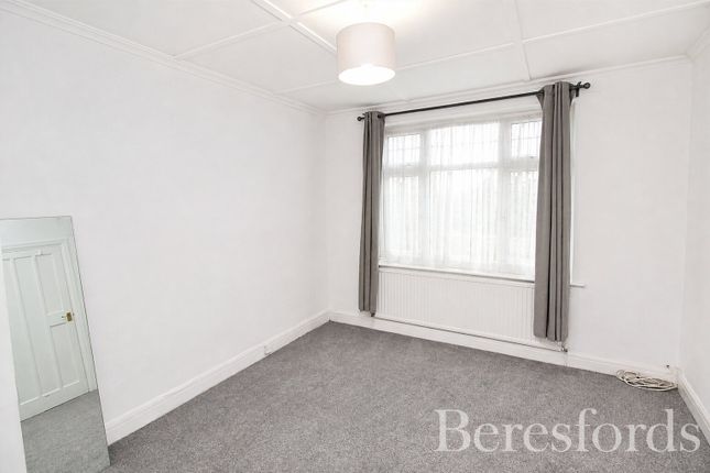 Crown Road, Billericay photo 5