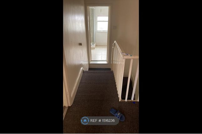 Milton Road, Grays Essex, Grays photo 3
