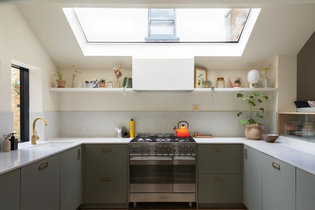 50, Gellatly Road, London photo 3