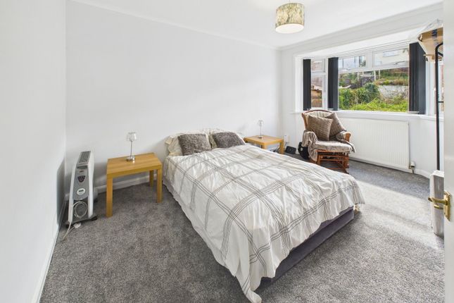 11, Berry Drive, Paignton photo 4