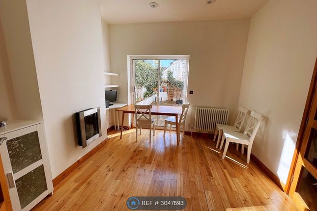 Felsham Road, London photo 2