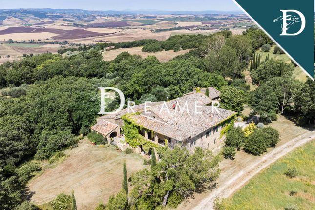Villa for sale in Via 7 Aprile, Pienza, Toscana