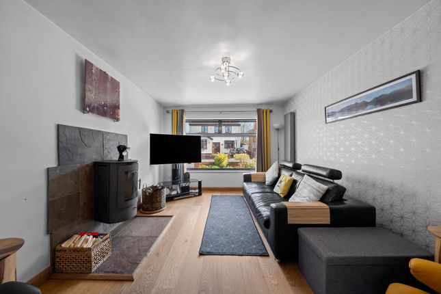 13 Ashgrove Crescent, Wigan photo 3