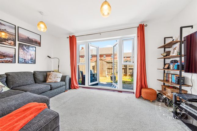 14, Rhodri Morgan Way, Cardiff photo 2