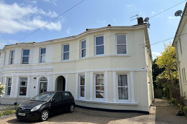 Property for sale in Upper Grosvenor Road, Tunbridge Wells, Kent TN1