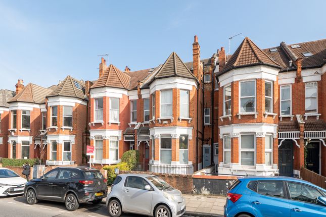 1-bed flat on Flat 1, 156, Ferme Park Road, London, £400,000