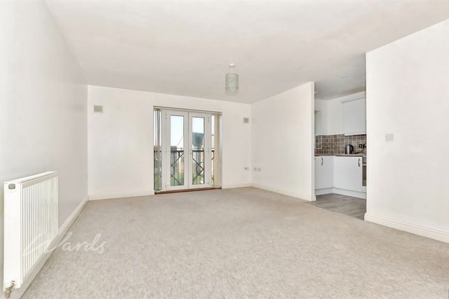 74, Wherry Close, Margate photo 4