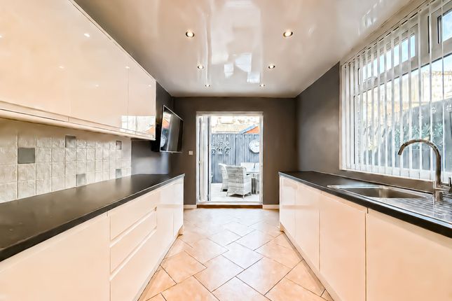 39 Moss Street, Liverpool photo 2