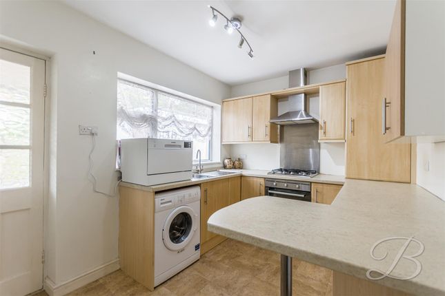 34, Ridgedale Road, Chesterfield photo 3