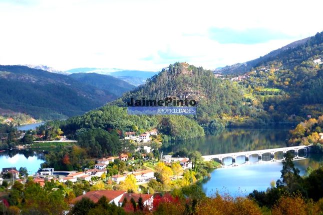 Thumbnail Villa for sale in 5 Bedroom Villa, Farm 9.050m2, In Nature Landscape, Campo Do Gerês, Terras De Bouro, Braga, Norte, Portugal