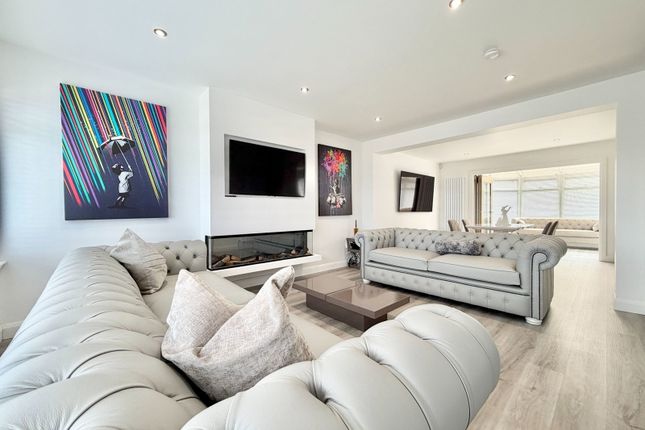 10, Craigleith Avenue, Falkirk photo 3