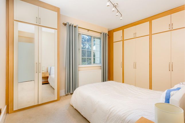 Flat for sale in Haverstock Hill, London