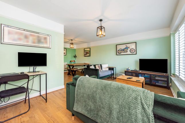 20 Garnier Park, Wickham photo 4