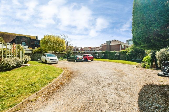 Flat 6, Pangdean Court, 9, St. Michaels Road, Worthing photo 2