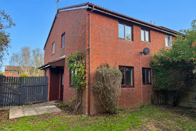 2-bed semi-detached on Springfields Court, Buckingham, £255,000
