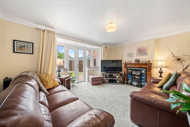 2 Talman Grove, Wigan photo 3