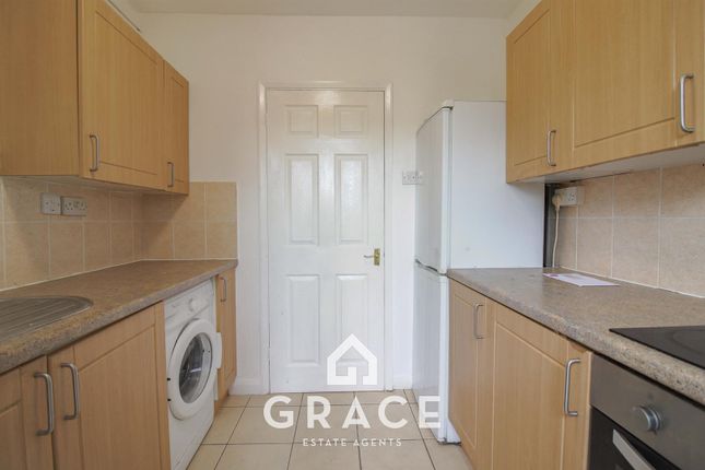 47A, Burrell Road, Ipswich photo 2