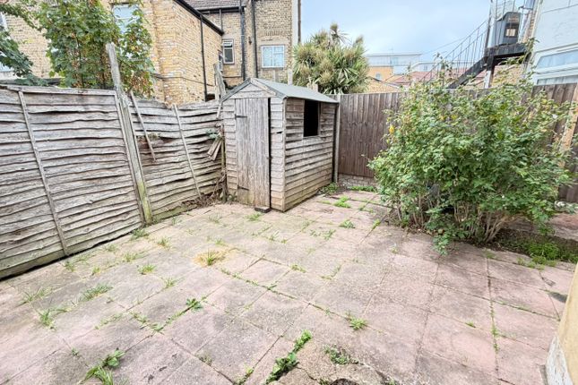 12, Vicarage Lane, LONDON photo 3