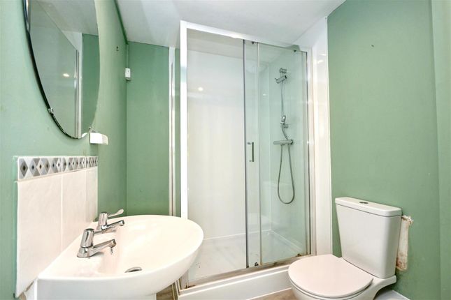 9, Preston Court, 30 Upper Avenue, Eastbourne photo 4