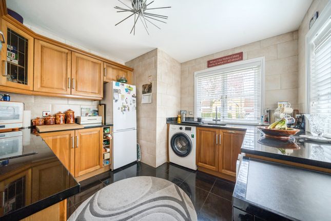 Flat for sale in Watton House, Watton At Stone