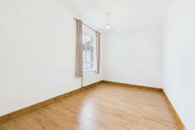Flat 10, 18a Wellington Road, Brighton, Brighton photo 3