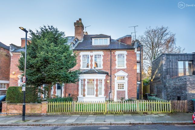 Thumbnail Flat for sale in Clifton Road, London