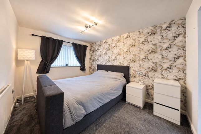 87, Calvert Lane, Hull photo 4